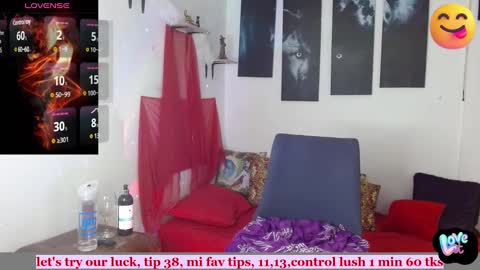 clara_xuee online show from 12/31/24, 09:17