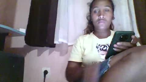 Clarah0123 online show from 12/01/25, 08:36