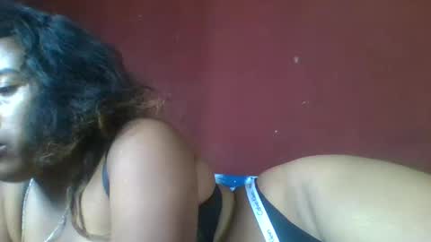 Snapshot of clarah0123 chatting on 04/25/26, 08:39 Clarah0123 online show from 04/25/26, 08:39