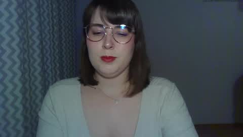 Clara online show from 04/29/26, 05:41