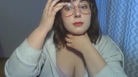 Clara online show from 06/14/26, 04:31