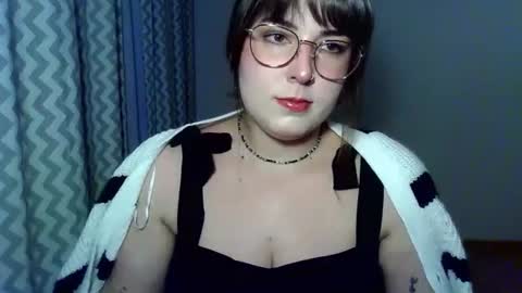 Clara online show from 07/12/26, 06:43