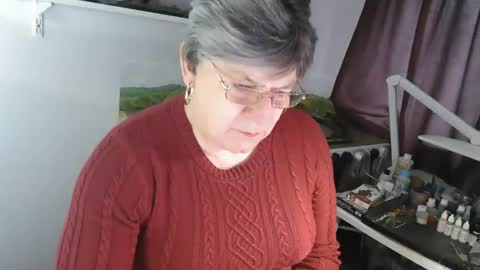 Snapshot of clarem chatting on 02/01/26, 08:24 clare nylons online show from 02/01/26, 08:24