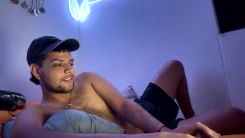 Snapshot of clarentz_baileys chatting on 09/27/25, 07:35 Clarentz bby online show from 09/27/25, 07:35