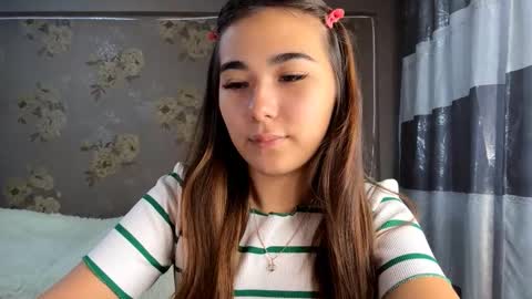 Snapshot of claribelatienza chatting on 10/13/25, 08:36 Yuna online show from 10/13/25, 08:36