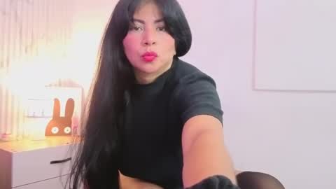 Snapshot of clariss_brown chatting on 10/01/25, 12:00 clariss_brown online show from 10/01/25, 12:00