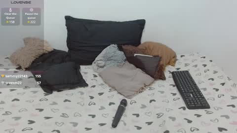 Snapshot of clarissa_klauss chatting on 02/27/25, 08:06 Clarissa online show from 02/27/25, 08:06