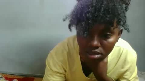 clarisse98 online show from 10/18/25, 07:09