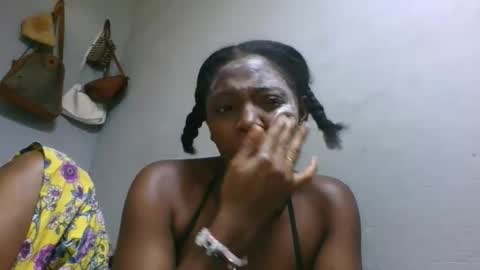 clarisse98 online show from 01/10/26, 06:26