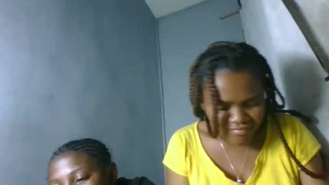 clarisse98 online show from 01/15/26, 07:39