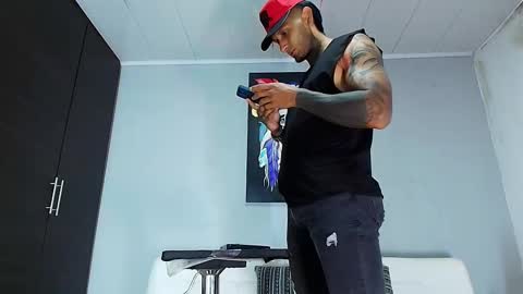 Juanpaindependent model online show from 03/11/25, 12:17