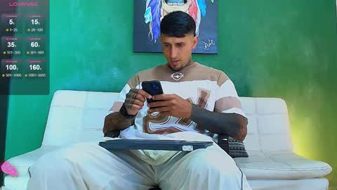 Juanpaindependent model online show from 03/20/26, 08:03