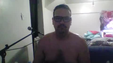 clark_kent1986 online show from 04/24/26, 09:17