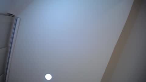 Snapshot of clark_strong chatting on 12/18/24, 01:59 clark_strong online show from 12/18/24, 01:59