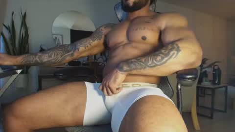 Snapshot of clark_strong chatting on 06/11/26, 11:41 clark_strong online show from 06/11/26, 11:41