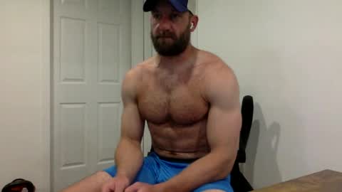 Snapshot of clarkecock chatting on 06/30/26, 01:39 Clarke Cock online show from 06/30/26, 01:39