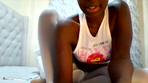 Snapshot of classic_carmen chatting on 07/24/26, 11:36 carmen online show from 07/24/26, 11:36