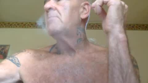 Snapshot of classic_rock_and_oldies chatting on 07/21/26, 09:39 Pizza online show from 07/21/26, 09:39