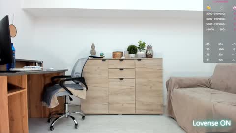 Snapshot of classy_medeeea chatting on 09/13/25, 02:22 Deea xxx online show from 09/13/25, 02:22