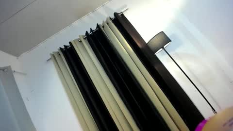 Snapshot of classy_mikah chatting on 02/16/25, 08:44 MIKAY OR MIKAH online show from 02/16/25, 08:44