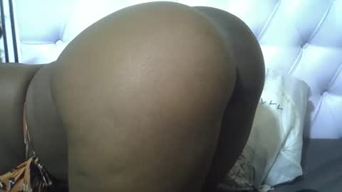 classy_zoey online show from 10/15/25, 03:17