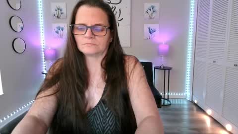Samantha online show from 06/07/26, 08:23
