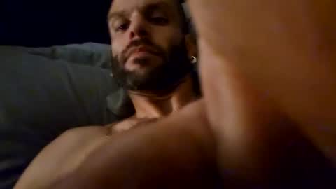 claudephilippelaroche4183 online show from 10/06/25, 04:43