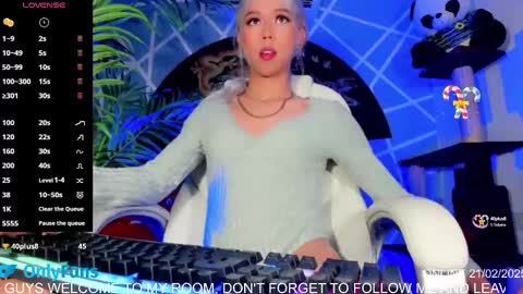   online show from 02/22/25, 02:28