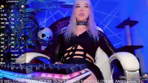   online show from 03/02/25, 01:36