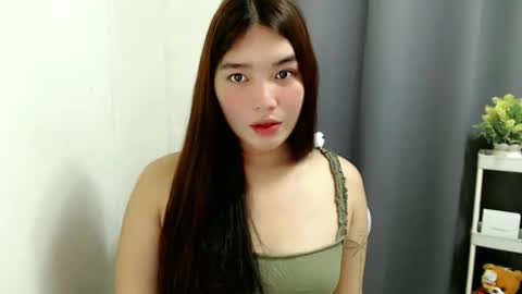 Claudia online show from 10/12/25, 07:02