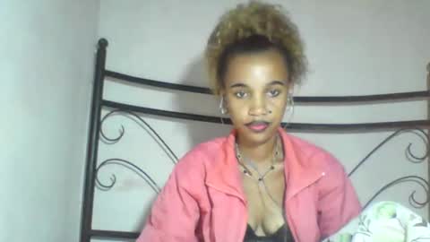 claudianne online show from 04/22/26, 07:26