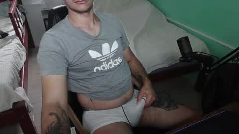 Snapshot of claudivando chatting on 06/02/26, 10:28 Claudio online show from 06/02/26, 10:28
