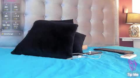 Anastasia Owen online show from 10/28/25, 09:50