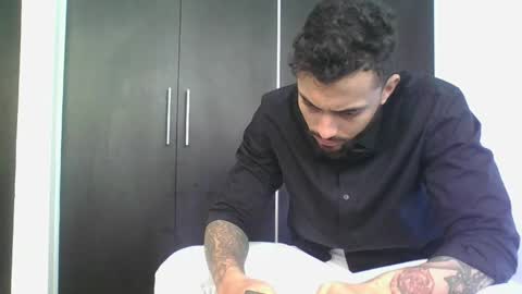 Clay online show from 04/01/26, 03:20