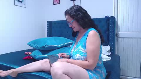 Snapshot of clayr_rosse chatting on 07/05/26, 04:19 Clayr online show from 07/05/26, 04:19