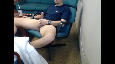 Snapshot of clayyalc2 chatting on 02/21/25, 08:27 clayyalc2 online show from 02/21/25, 08:27