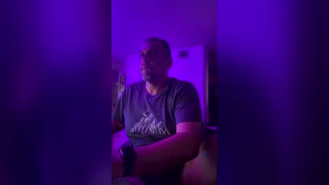 cldog2 online show from 01/17/26, 04:43