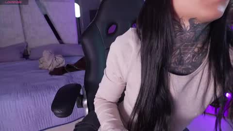 Cleo Adams online show from 04/12/26, 05:12