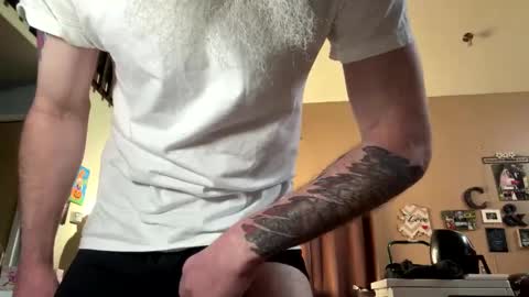 Snapshot of cleetis69 chatting on 02/20/25, 10:15 cleetis69 online show from 02/20/25, 10:15