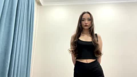 Snapshot of clementinecampion chatting on 05/03/26, 04:13 Viki online show from 05/03/26, 04:13