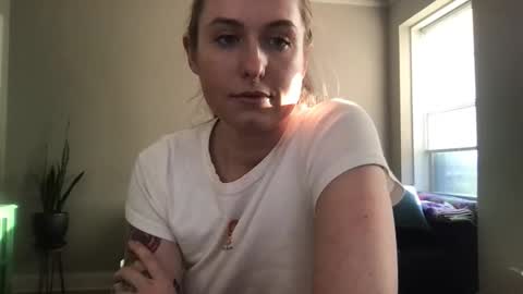 clemmy and bane online show from 11/12/25, 09:58