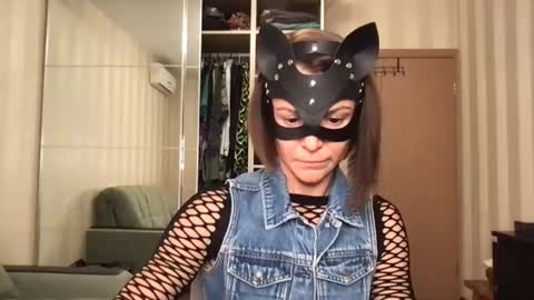 cleo_catra online show from 09/24/25, 04:43