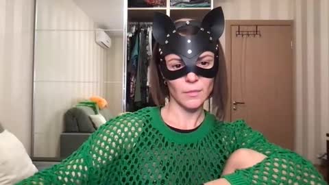 cleo_catra online show from 09/30/25, 03:39