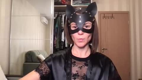 cleo_catra online show from 10/01/25, 03:40