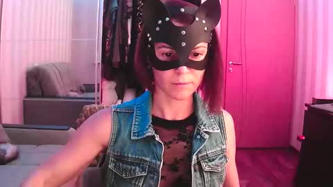cleo_catra online show from 10/10/25, 02:27