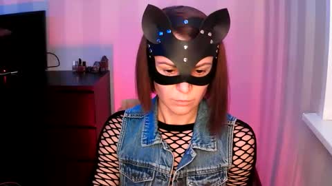 cleo_catra online show from 10/27/25, 12:09