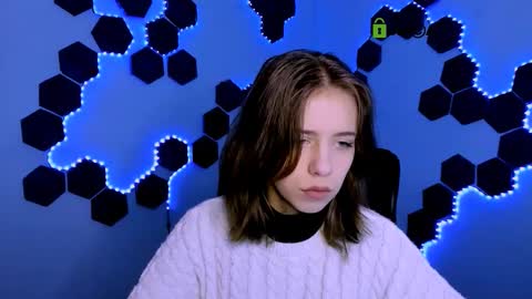 Snapshot of cleo_cool chatting on 02/19/26, 10:00 ur Cleo online show from 02/19/26, 10:00