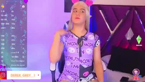 Snapshot of cleo_d_nile chatting on 09/25/25, 03:27 cleopatra online show from 09/25/25, 03:27