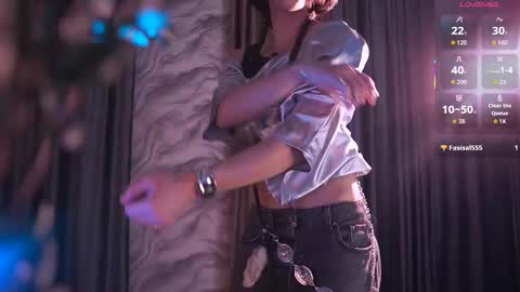 Snapshot of cleo_stringer20 chatting on 02/25/26, 07:18 Cleo online show from 02/25/26, 07:18