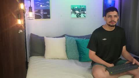 Girl Juliana and Federico online show from 04/26/26, 04:43